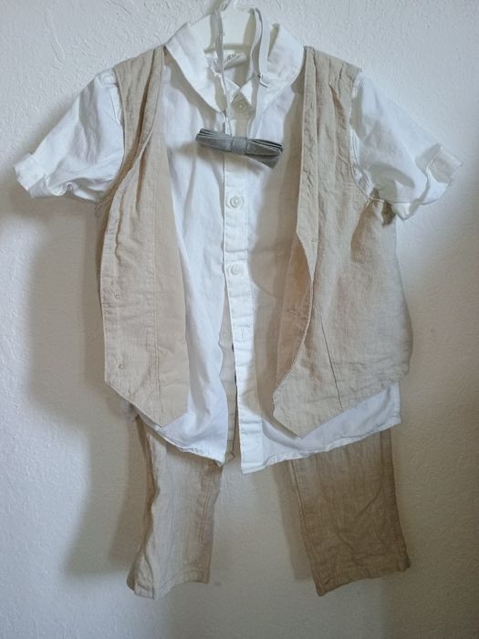 Set de 3 piese cu papion h&m pentru bebeluși/ copii 1 1/2 ani mărimea