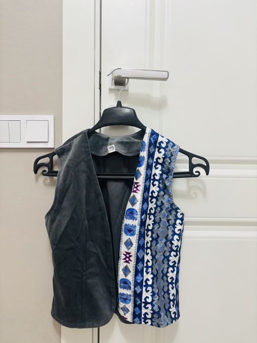 Продам жакеты б/ у