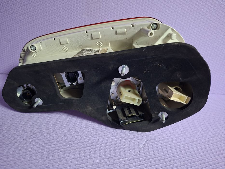 Stop stânga BMW Z4 E85 E86 cod 7162729