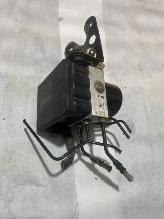 Pompa ABS  VW Golf 5/Skoda Octavia 2 /VW Touran /Audi A3 /VW Caddy