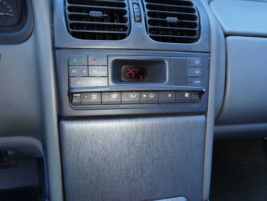 Рено лагуна 1,9 dti комби обслужено Винетка 6 2026 и гражданска