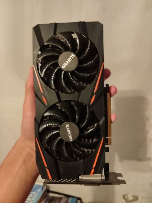 RX 570 4GB,  Gigabyte