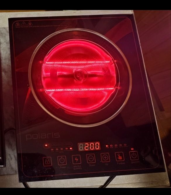 Электро плитка POLARIS, сенсор.