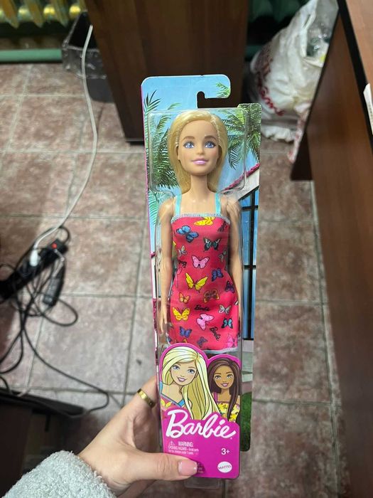 Детская игрушка BARBIE 11.1 HBV05 "Стиль"