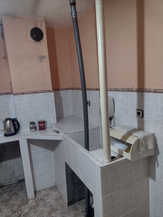 Продава се Тристаен апартамент в Търговище, Запад 2 - 78 кв.м за 1052 €/кв.м - Снимка #15