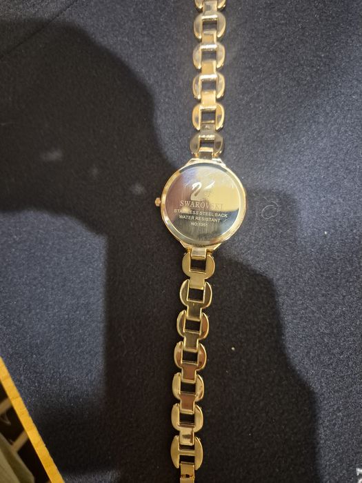 Ceas Swarovski nou