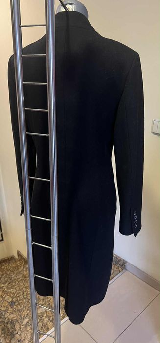 Вълнено черно палто DiKa