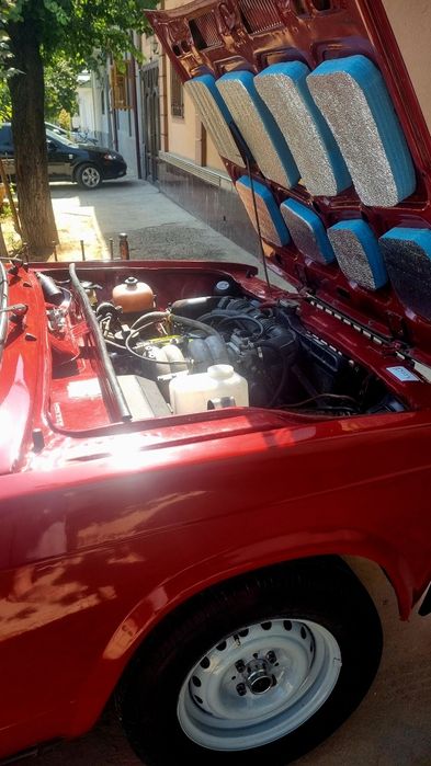 Ваз,2107срочна сотилади