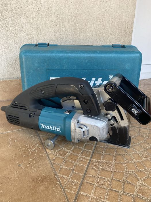 Makita SG 1251 Masina de Canelat 125 mm
