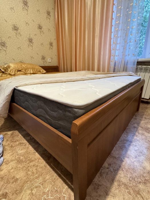 Срочно продам кровать