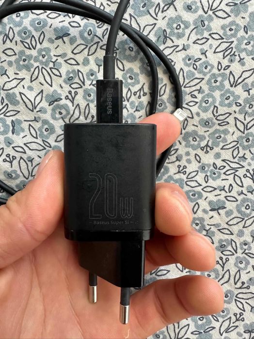 Încărcător complet ORIGINAL APPLE Iphone, 11 12 13 14 pro max, cu încărcare rapidă adaptor 20W+cablu mufă USB-C la Lightning OFERTĂ