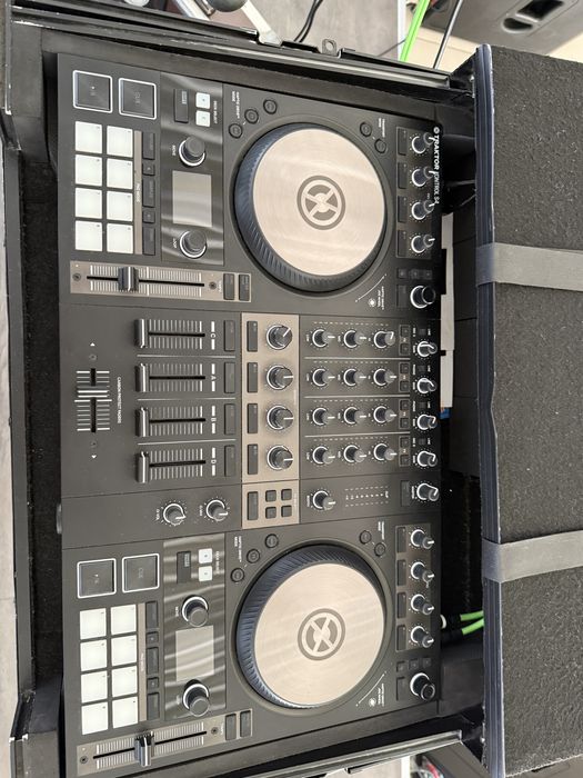 traktor s4 mk3+case