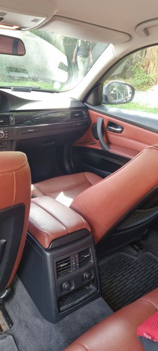 Bmw seria 3 din 2011