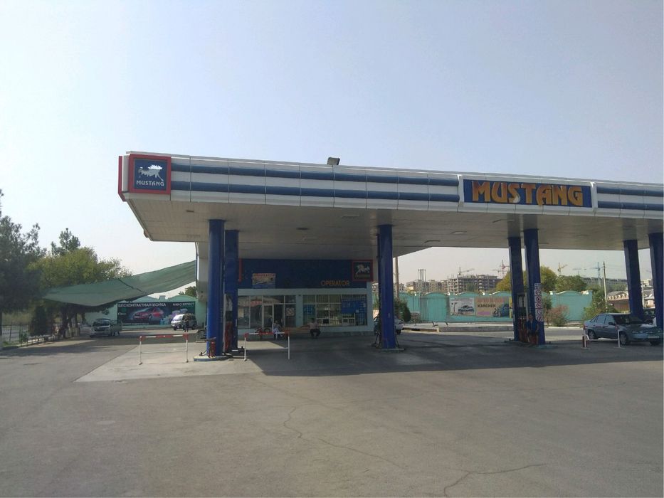 Продаётся Бензин Заправка