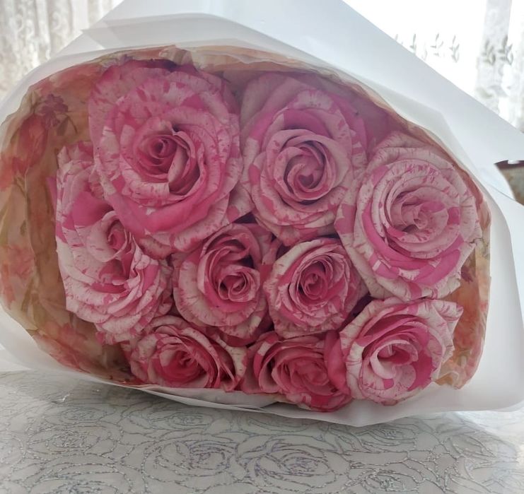 Продам срочно свежий букет цветов