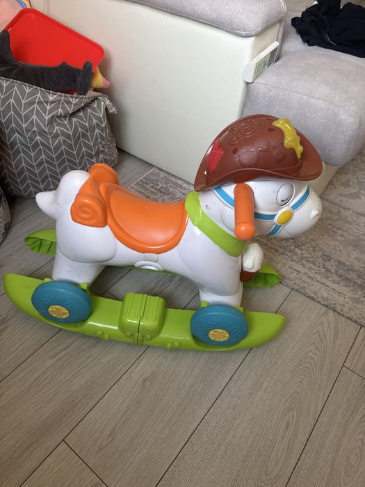 Продам коняшку фирмы Chicco