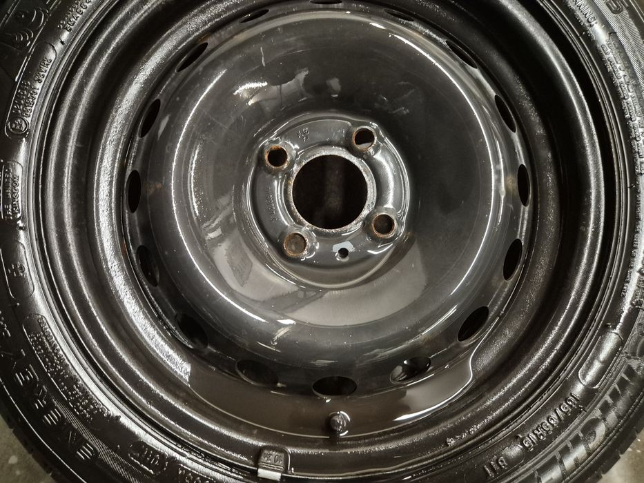 4х100/15 с гуми Дачия Рено железни джанти 4x100/15 Dacia Renault