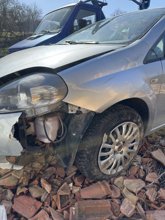 Fiat  punto 2008  1.2 цял или иа части