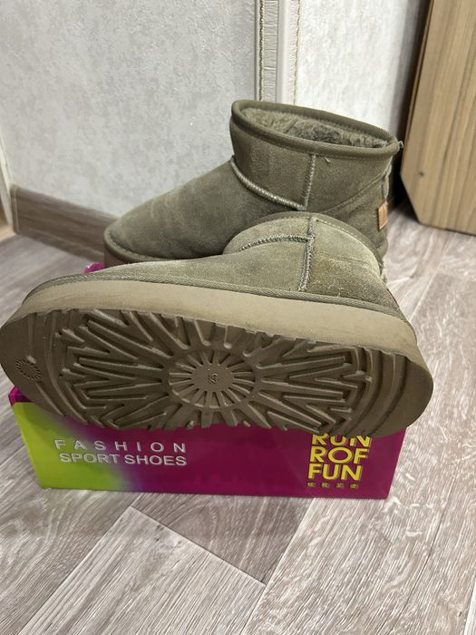 Угги в хорошем состоянии