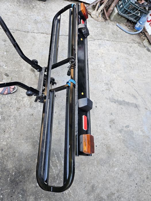 Suport pentru 2 biciclete ANWB se monteaza pe nuca de la carligul de r