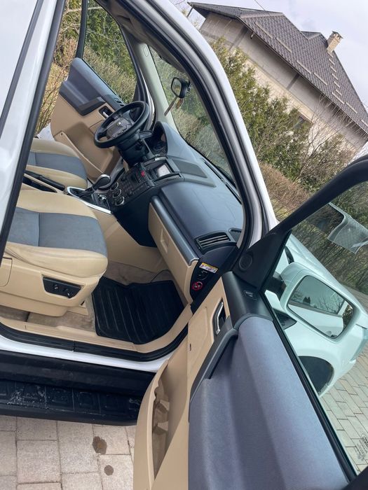 Land Rover  2.2.Tdi anul 2008