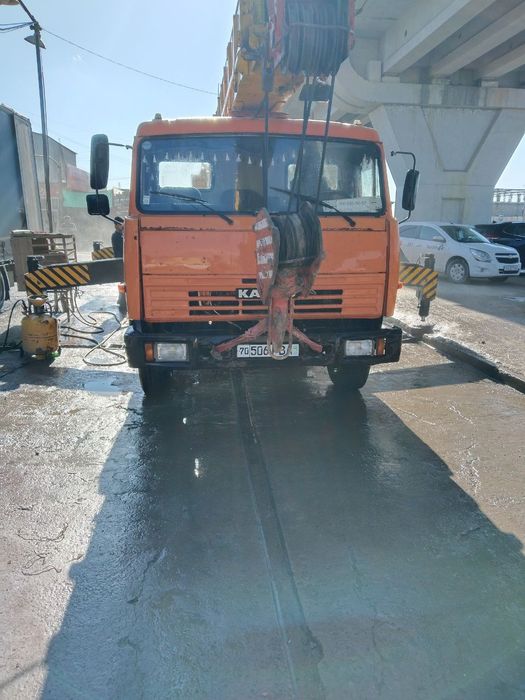 Kamaz kran 25 tonnalik