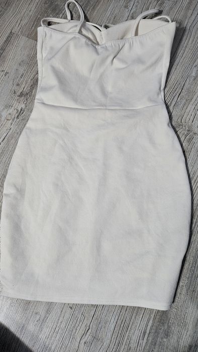 Бяла рокля - S размер