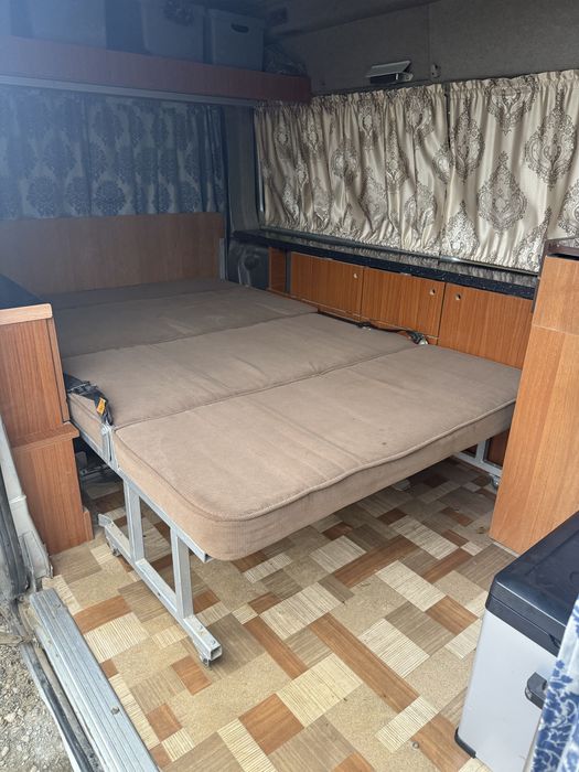 Vand ford tranzit camper