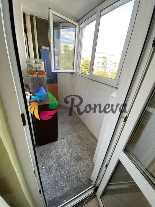 Продава се Четиристаен апартамент в Варна, Център - 80 кв.м за 2313 €/кв.м - Снимка #12