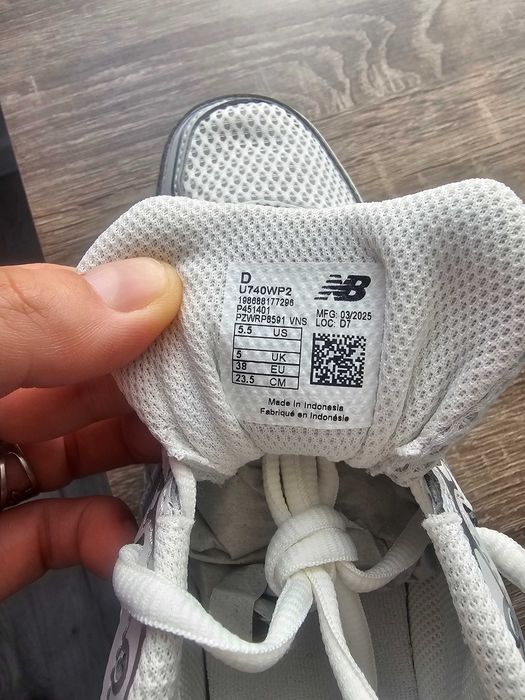 Маратонки New balance U740
