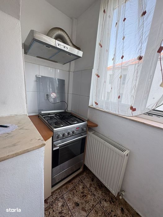 Apartament trei camere ,str Lapusului ,Iosia