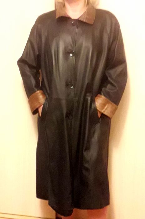 Кожаный плащ. Весна - Осень. Теплый. Разм. ХХL. Цена 20 000т.