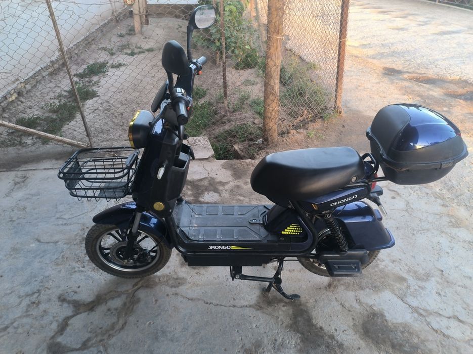 Skuter yaxshi holatda