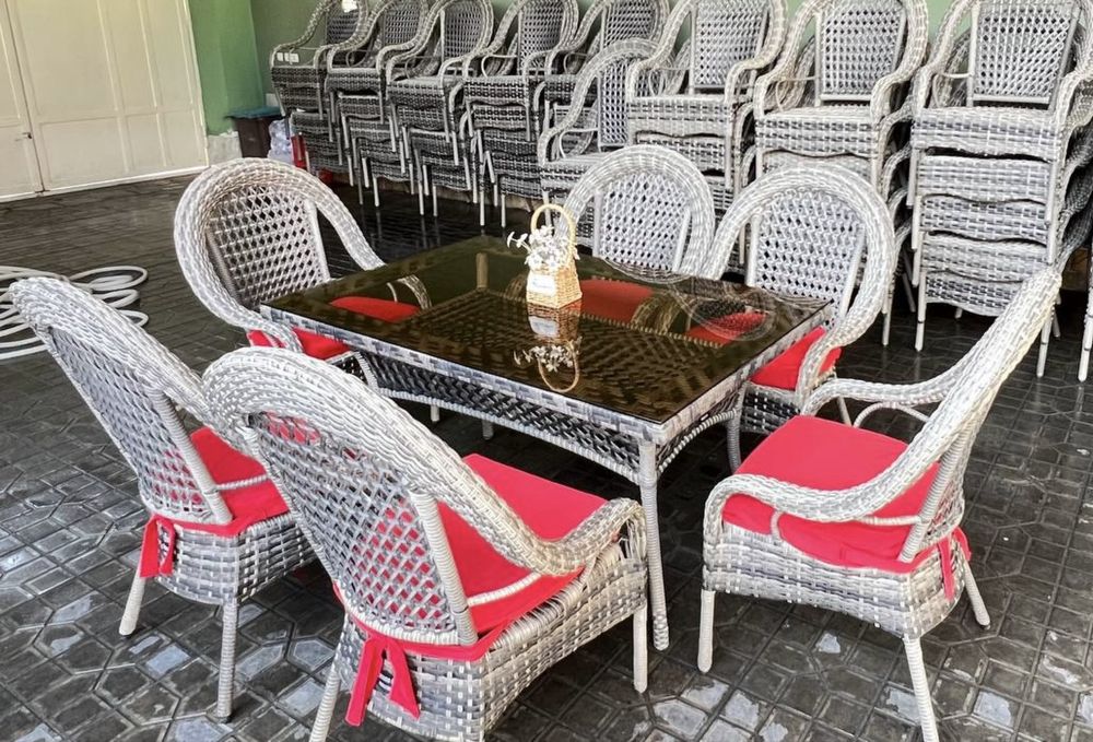 Dachniy stol stullar