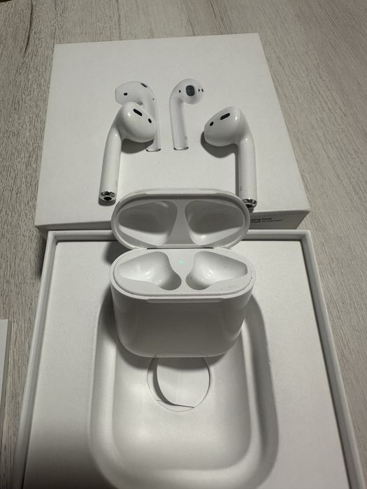 Безжични слушалки Apple - AirPods2 with Charging Case, TWS, бели