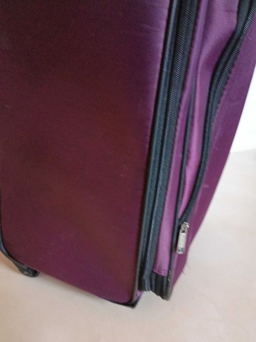 Голям Куфар, Лилав Добро Качество Large purple Suitcase Luggage Expandable Violet soft мек