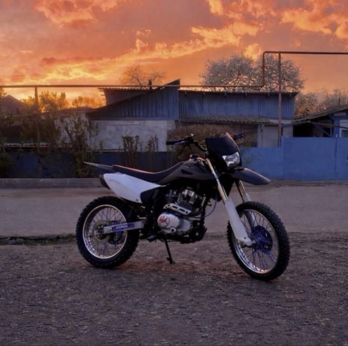 Эндуро 250 кубов