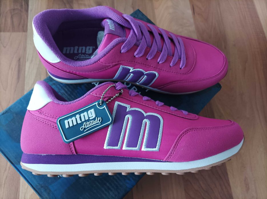 Les Tropeziennes/Nike/Clarks N39 сандали ест.кожа