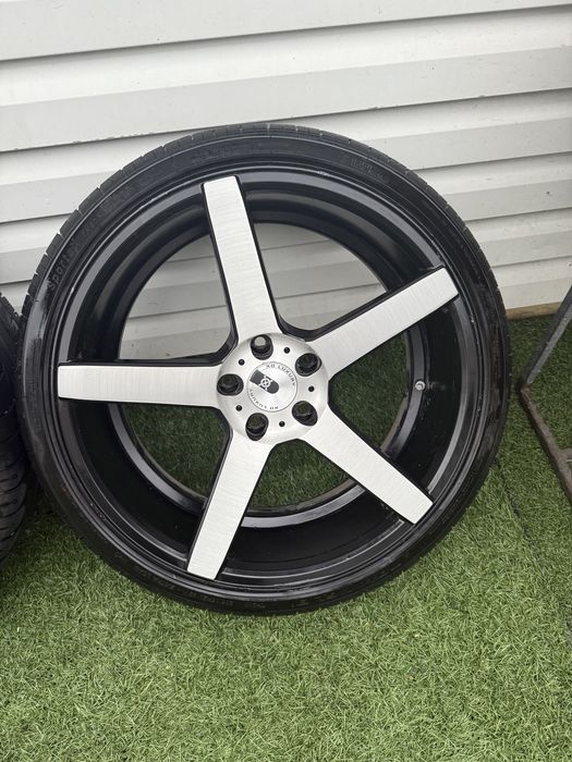 Резина летняя 235/35 R20  92y