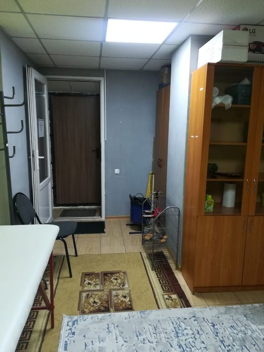 Продам офисное помещение в районе ДСР!