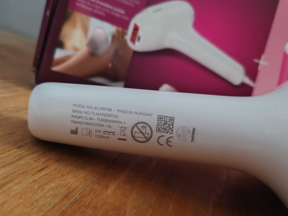 Vand Philips IPL1997 – Epilator IPL Lumea Seria 7000