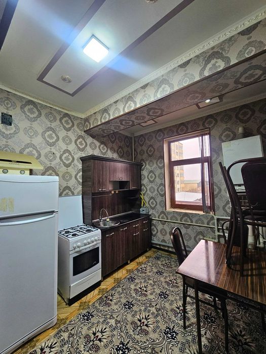 2 хоналик квартира барча жихозлари б-н сотилади.Ор:Шарк1 Шербудин