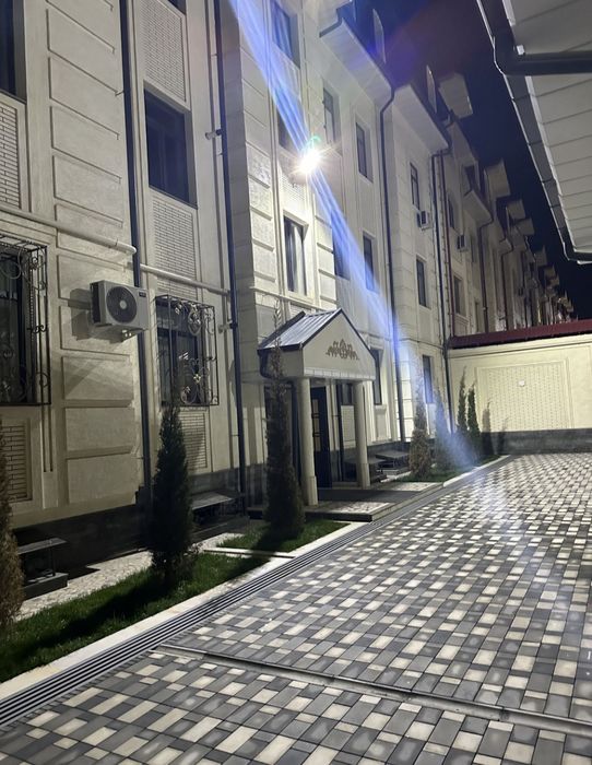 Zamona toyxona roparasi Navastroyka 2 etaj 70kv 2 hona Arenda 500$