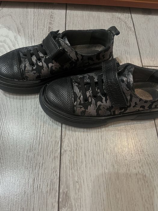 Ботинки для школьника