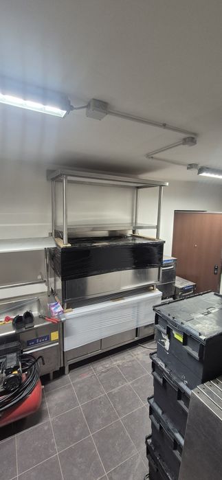 Mese din inox industriale
