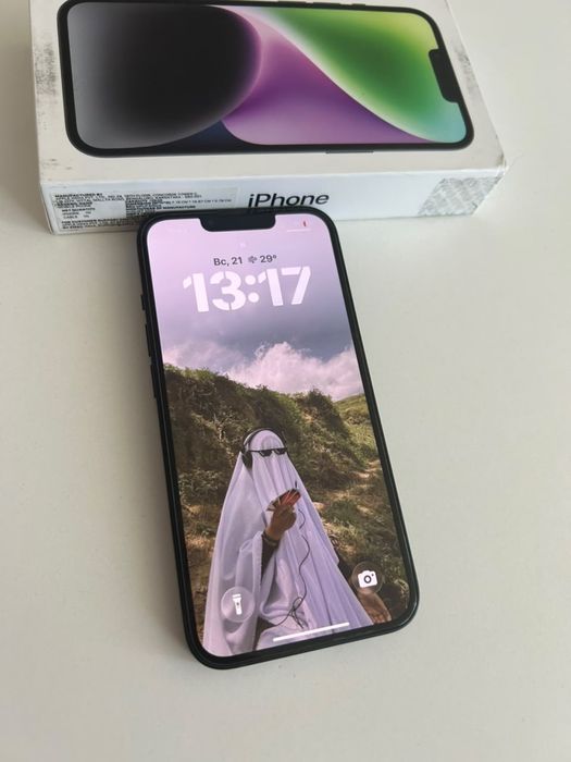 Продам или Обменяю iphone 14 black