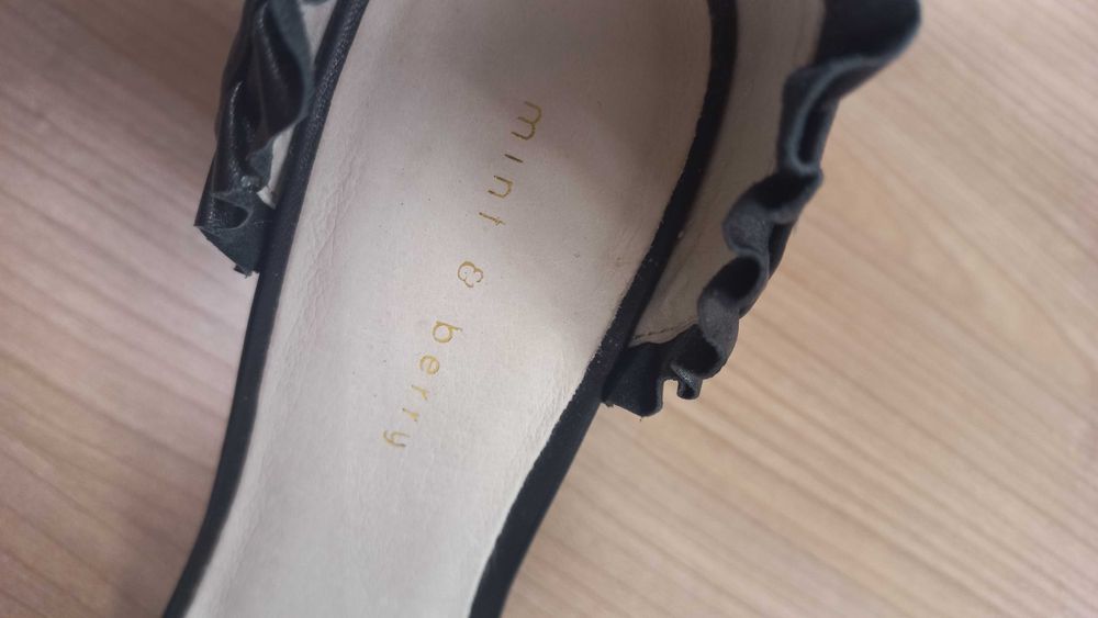 Сандал естествена кожа