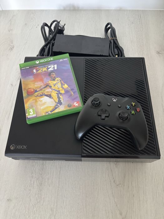 Xbox One, 500gb, controller, cd joc
