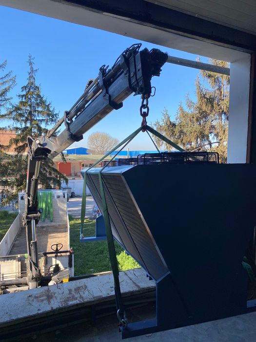 Камион с кран 24.5м  Транспортни услуги с кран варна кран Варна