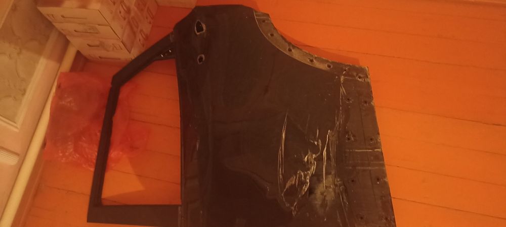 Двер shevrolet tracer